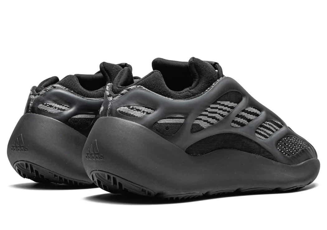Yeezy 700 V3 Alvah Mens