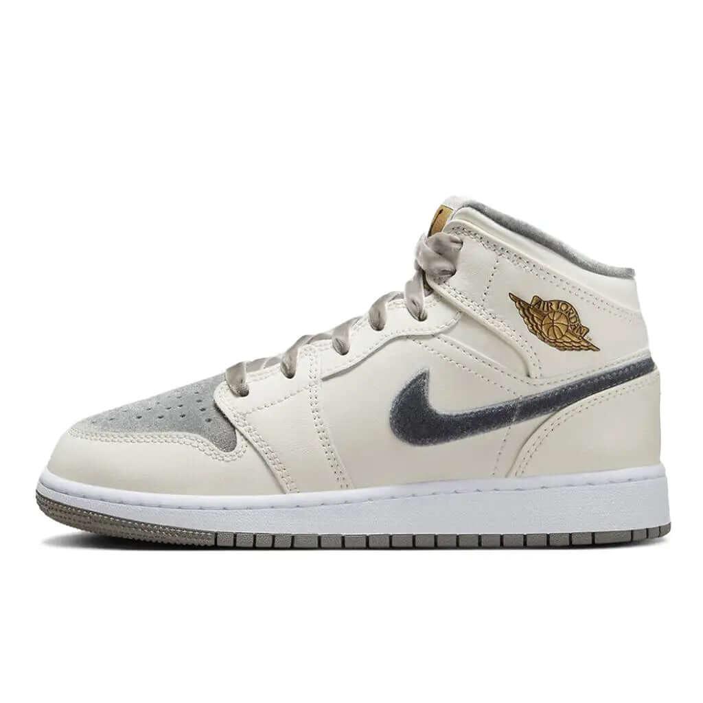 Air Jordan 1 Mid 'Velvet Toe' JORDAN