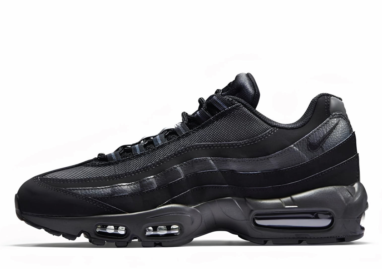 Air Max 95 Essential Triple Black | Sneakers Forest