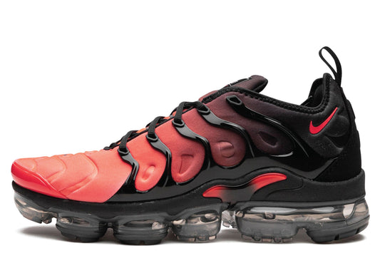 Air VaporMax Plus Black Crimson Gradient | Sneakers Forest