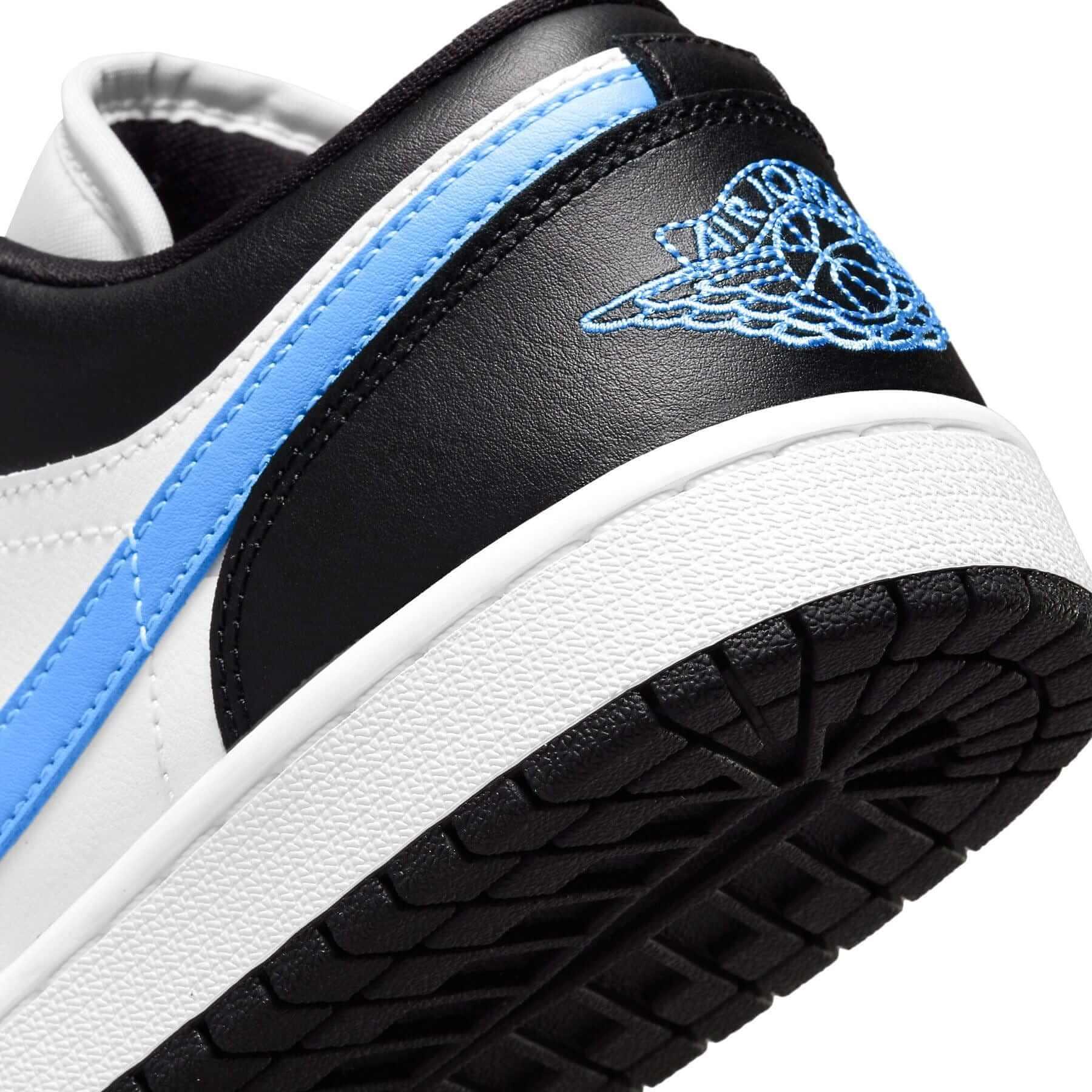 Air Jordan 1 Low 'University Blue Black' - Sneakers Forest